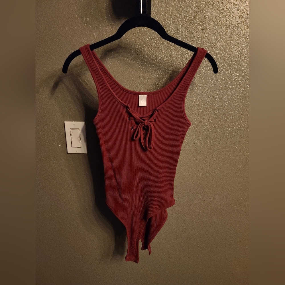 Maroon Ribbed Lace Up Bodysuit